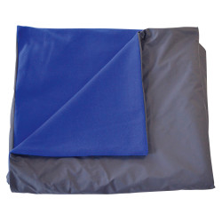 Couverture imperméable avec face polaire